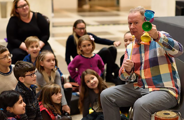 Kevin Graal storytelling at a British Library family event