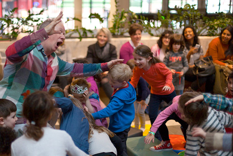 Kevin Graal storytelling at a British Library family event