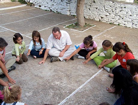 Kevin Graal team-building games