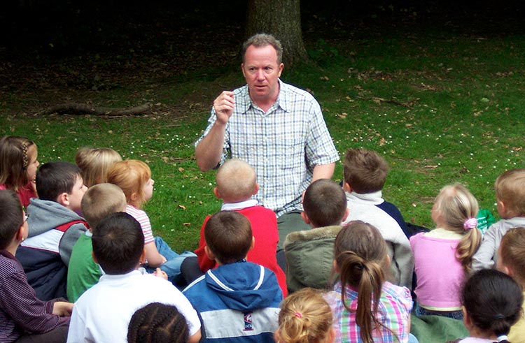 Kevin Graal storytelling for schools - outside